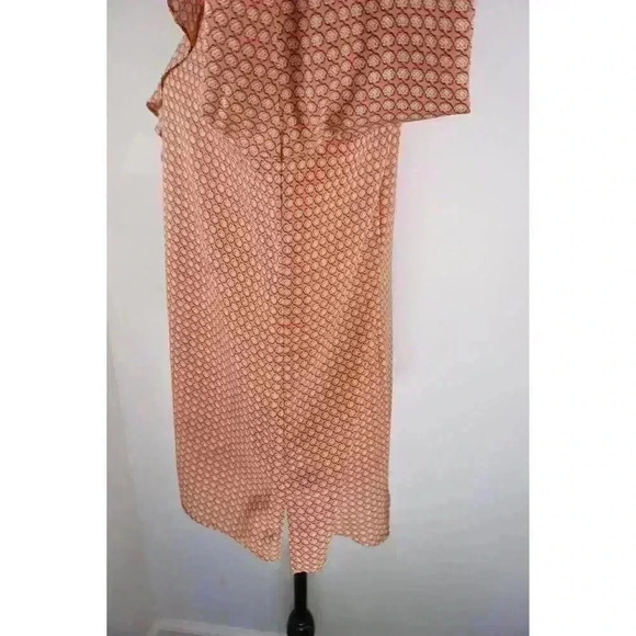 Van Heusen Ruffled V-Neck Long Sleeve Blouse - Size M - Picture 5 of 12